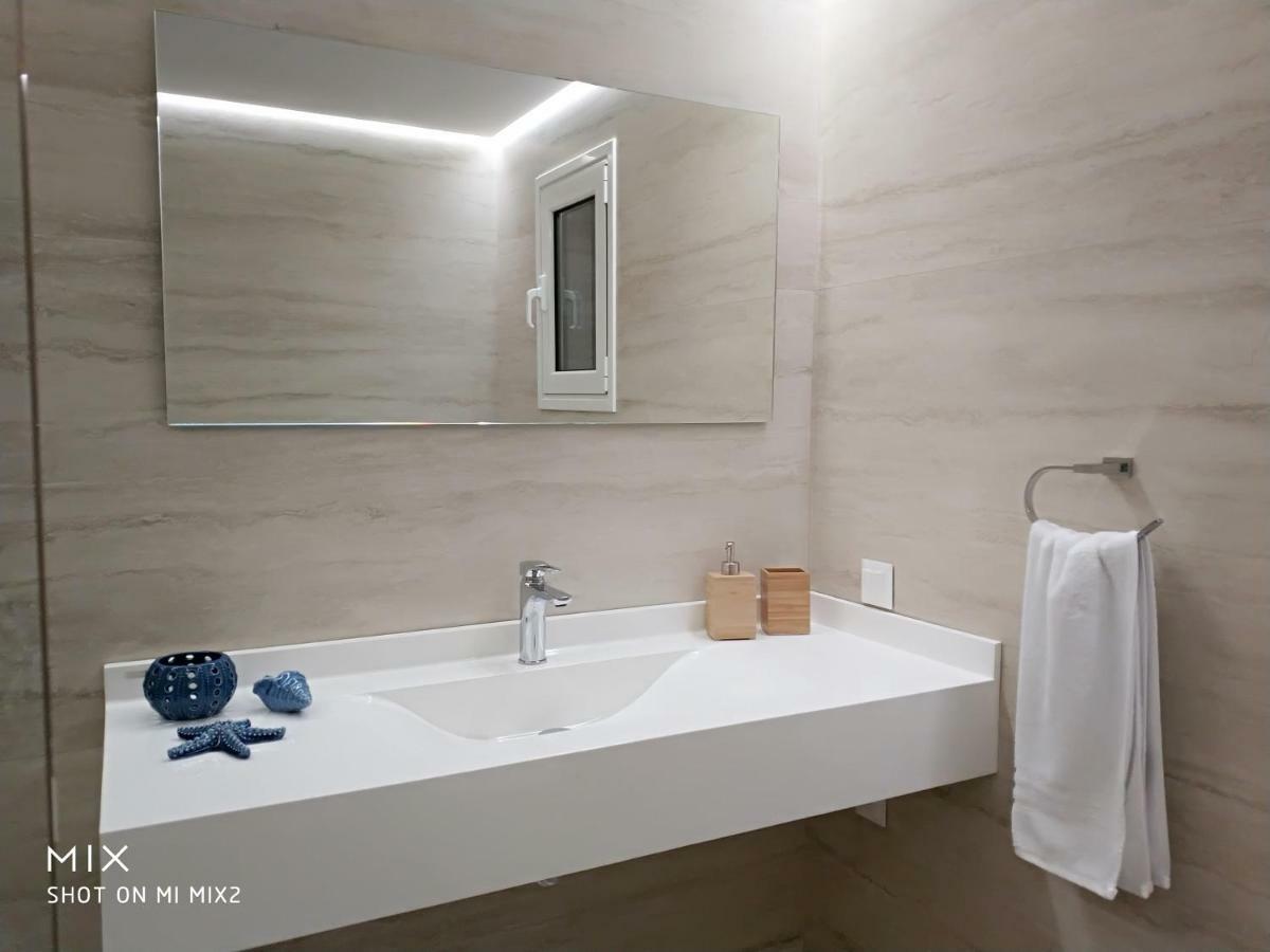 Alke Homme II Apartment เอเธนส์ ภายนอก รูปภาพ